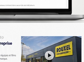 Photogramme réel du film Rouxel montrant le bâtiment de l’entreprise